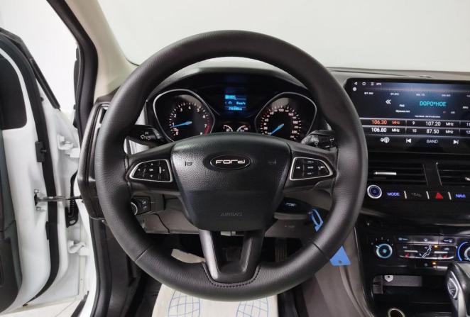 Ford Focus III с пробегом 2015 года, цена 750 000 рублей, 216108 км, универсал, Автокод Объявления