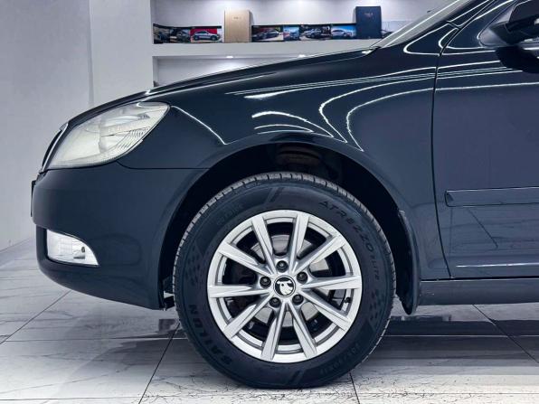 Skoda Octavia II (A5) Рестайлинг с пробегом 2013 года, цена 970 000 рублей, 197882 км, лифтбек, Автокод Объявления