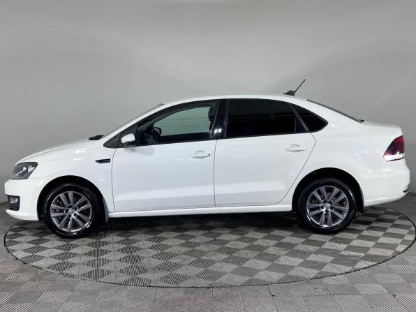 Volkswagen Polo V Рестайлинг с пробегом 2019 года, цена 1 250 000 рублей, 108910 км, седан, Автокод Объявления