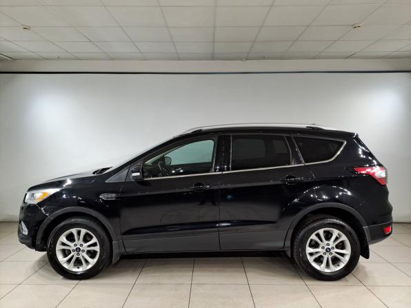 Ford Kuga II Рестайлинг с пробегом 2017 года, цена 1 390 000 рублей, 208825 км, внедорожник, Автокод Объявления