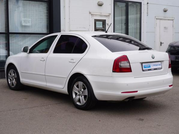 Skoda Octavia II (A5) Рестайлинг с пробегом 2012 года, цена 850 000 рублей, 212653 км, лифтбек, Автокод Объявления