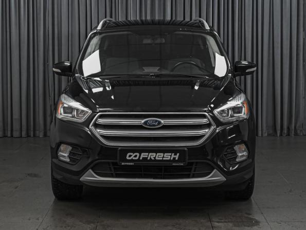 Ford Kuga II Рестайлинг с пробегом 2017 года, цена 1 430 000 рублей, 213509 км, внедорожник, Автокод Объявления