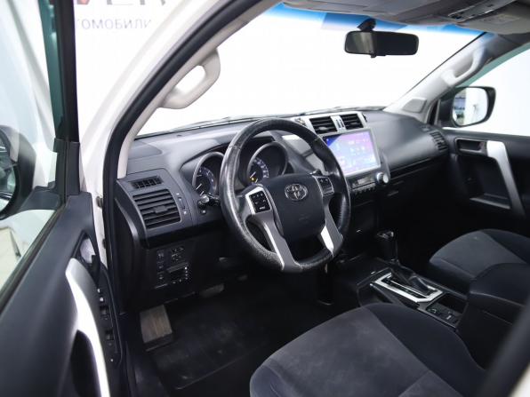 Toyota Land Cruiser Prado 150 Series Рестайлинг 1 с пробегом 2015 года, цена 3 390 000 рублей, 191528 км, внедорожник, Автокод Объявления