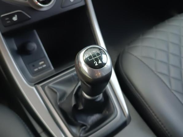 Hyundai Elantra V (MD) Рестайлинг с пробегом 2015 года, цена 1 210 000 рублей, 115877 км, седан, Автокод Объявления