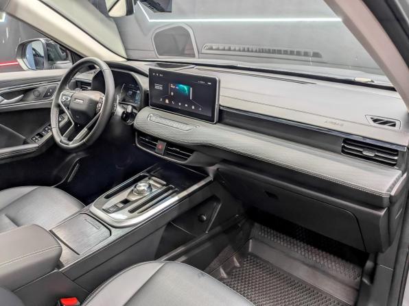 Haval Jolion I Рестайлинг с пробегом 2024 года, цена 2 200 000 рублей, 23514 км, внедорожник, Автокод Объявления