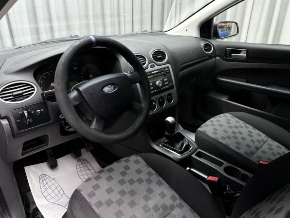 Ford Focus II с пробегом 2005 года, цена 449 000 рублей, 227411 км, хэтчбек, Автокод Объявления
