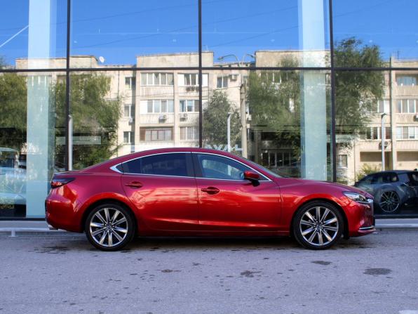 Mazda 6 III (GJ) Рестайлинг 2 с пробегом 2019 года, цена 2 700 000 рублей, 93952 км, седан, Автокод Объявления