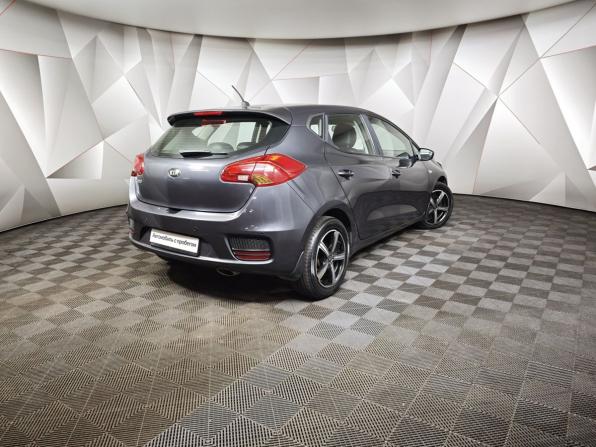 Kia Ceed II Рестайлинг с пробегом 2015 года, цена 1 463 000 рублей, 74983 км, хэтчбек, Автокод Объявления