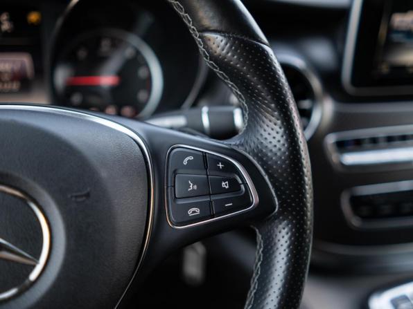 Mercedes-Benz V-Класс III (W447) с пробегом 2019 года, цена 7 849 000 рублей, 51315 км, минивэн, Автокод Объявления
