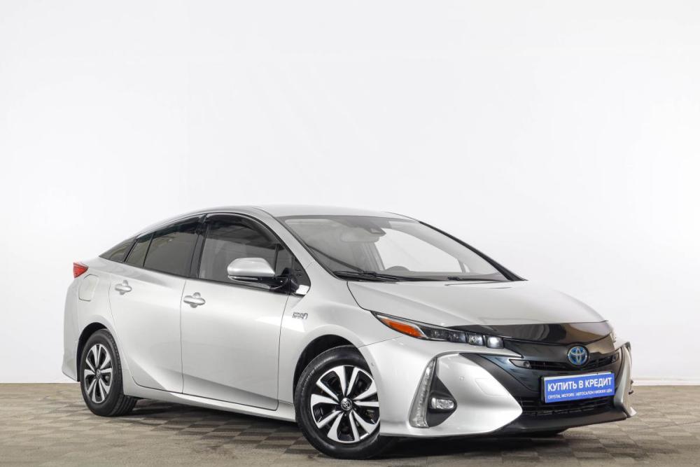 Toyota Prius IV (XW50) Тюмень  - изображение 1