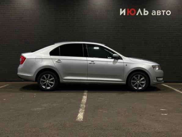 Skoda Rapid I Рестайлинг с пробегом 2017 года, цена 1 300 000 рублей, 143263 км, лифтбек, Автокод Объявления