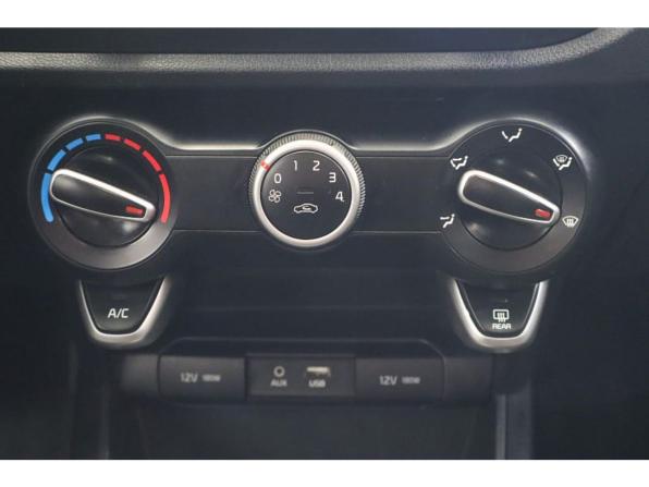 Kia Rio IV с пробегом 2017 года, цена 1 024 000 рублей, 132196 км, седан, Автокод Объявления