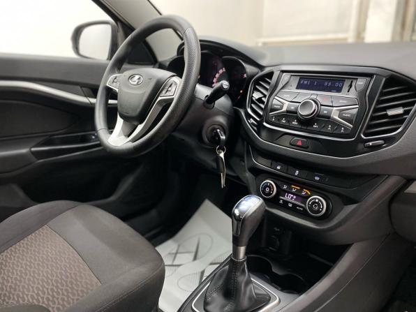 Lada (ВАЗ) Vesta I с пробегом 2019 года, цена 940 000 рублей, 101471 км, седан, Автокод Объявления