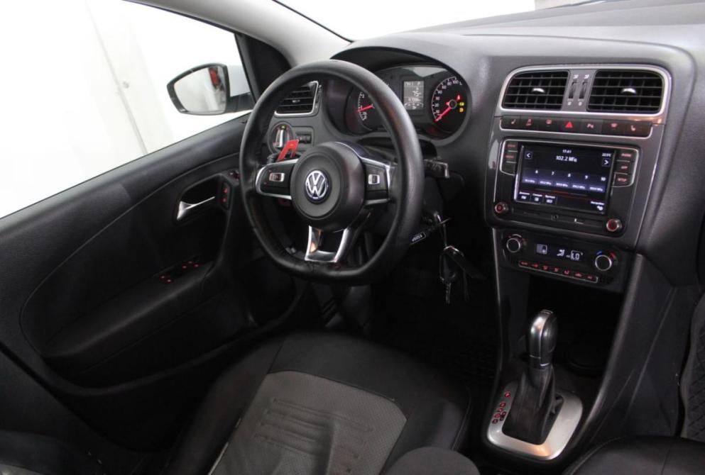 Volkswagen Polo V Рестайлинг Астрахань  - изображение 13