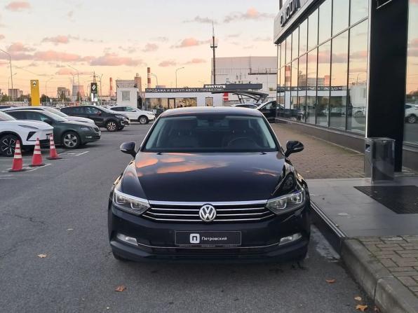 Volkswagen Passat B8 с пробегом 2019 года, цена 1 565 000 рублей, 228478 км, седан, Автокод Объявления