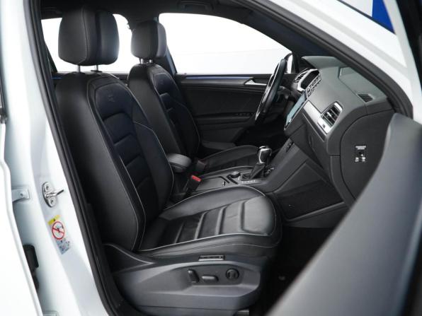 Volkswagen Tiguan II Рестайлинг с пробегом 2021 года, цена 3 899 046 рублей, 62314 км, внедорожник, Автокод Объявления