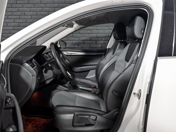 Skoda Octavia III (A7) Рестайлинг с пробегом 2019 года, цена 2 500 000 рублей, 81847 км, лифтбек, Автокод Объявления