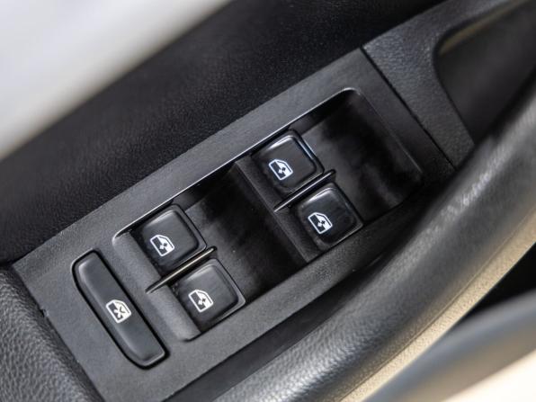 Skoda Octavia III (A7) с пробегом 2016 года, цена 1 098 000 рублей, 223115 км, лифтбек, Автокод Объявления
