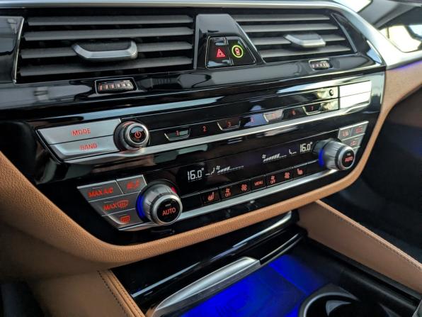 BMW 5 серии VII (G30/G31/G38) Рестайлинг с пробегом 2022 года, цена 5 200 000 рублей, 69342 км, седан, Автокод Объявления