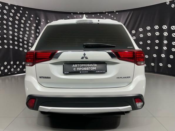 Mitsubishi Outlander III Рестайлинг 2 с пробегом 2017 года, цена 1 980 000 рублей, 116200 км, внедорожник, Автокод Объявления