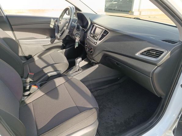 Hyundai Solaris II с пробегом 2019 года, цена 1 490 000 рублей, 99274 км, седан, Автокод Объявления