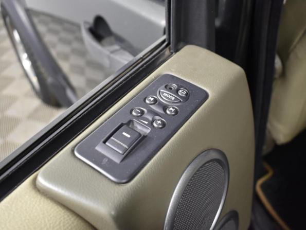 Land Rover Discovery III с пробегом 2006 года, цена 789 900 рублей, 397034 км, внедорожник, Автокод Объявления