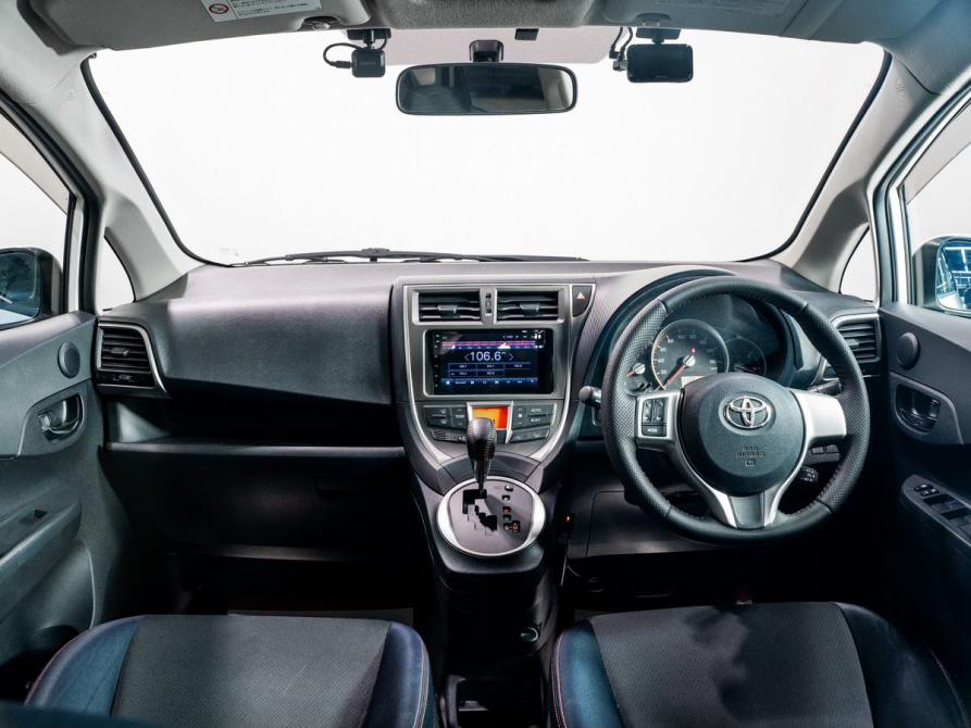 Toyota Ractis II Чита  - изображение 7