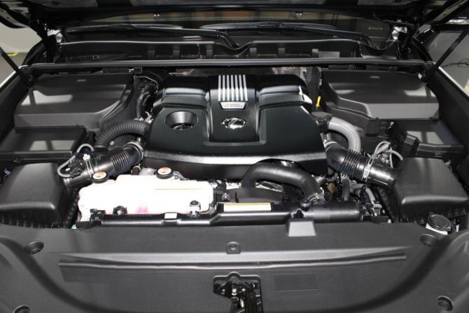 Lexus LX IV с пробегом 2025 года, цена 20 700 000 рублей, 700 км, внедорожник, Автокод Объявления