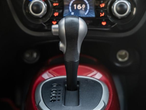 Nissan Juke I с пробегом 2011 года, цена 1 048 000 рублей, 144844 км, внедорожник, Автокод Объявления