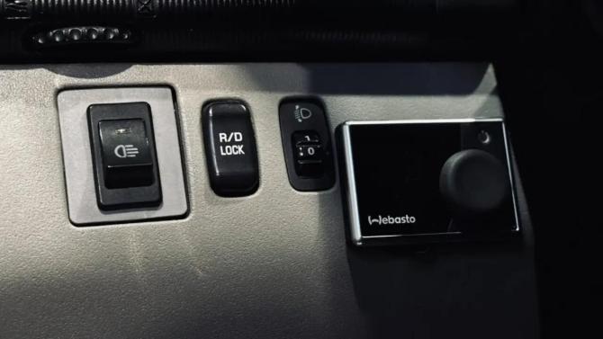 Mitsubishi L200 IV с пробегом 2010 года, цена 1 300 000 рублей, 200000 км, пикап, Автокод Объявления