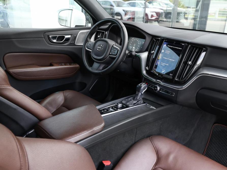 Volvo XC60 II Рестайлинг Москва  - изображение 10