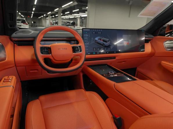 Lynk &amp; Co 900 с пробегом 2025 года, цена 7 850 000 рублей, 20 км, внедорожник, Автокод Объявления
