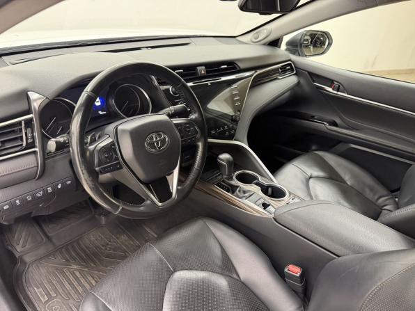 Toyota Camry VIII (XV70) с пробегом 2019 года, цена 2 820 000 рублей, 141044 км, седан, Автокод Объявления