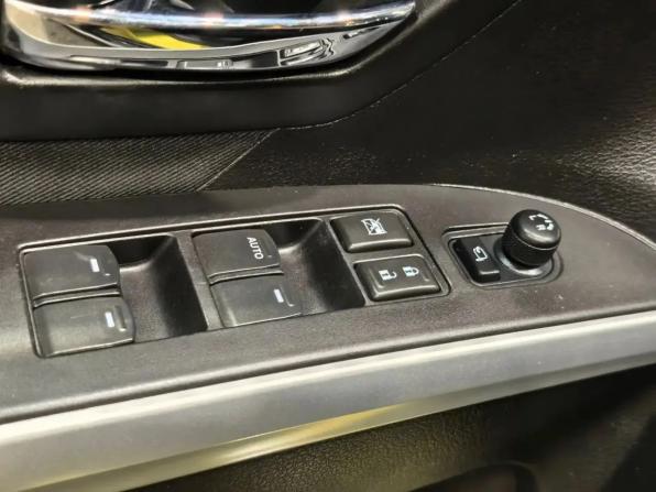 Suzuki SX4 II (S-Cross) с пробегом 2014 года, цена 1 165 000 рублей, 184000 км, хэтчбек, Автокод Объявления