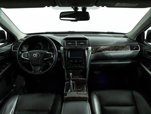 Toyota Camry VII (XV50) Рестайлинг с пробегом 2017 года, цена 1 999 585 рублей, 154621 км, седан, Автокод Объявления