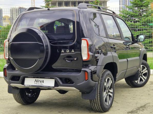 Новый Lada (ВАЗ) Niva Travel I Рестайлинг 2026 года, цена 1 426 850 рублей, внедорожник, Автокод Объявления