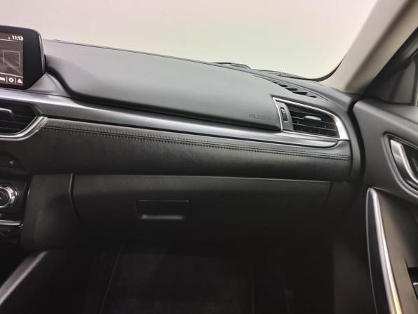 Mazda 6 III (GJ) Рестайлинг с пробегом 2015 года, цена 1 660 000 рублей, 118260 км, седан, Автокод Объявления