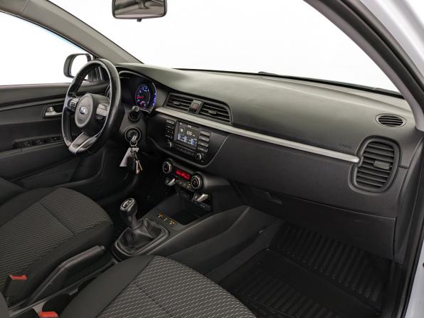 Kia Rio IV с пробегом 2019 года, цена 1 500 000 рублей, 77718 км, хэтчбек, Автокод Объявления