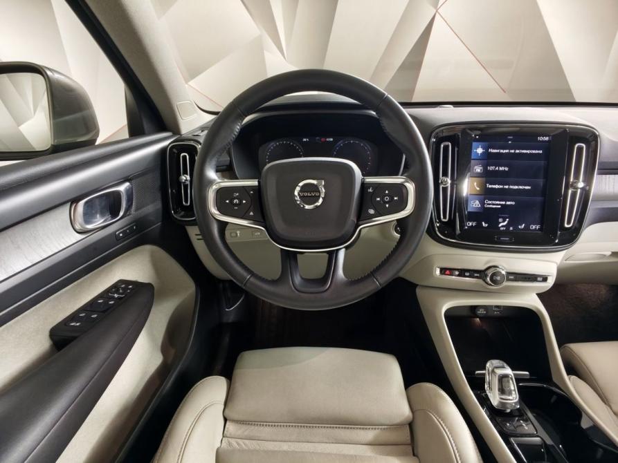Volvo XC40 I Москва  - изображение 20