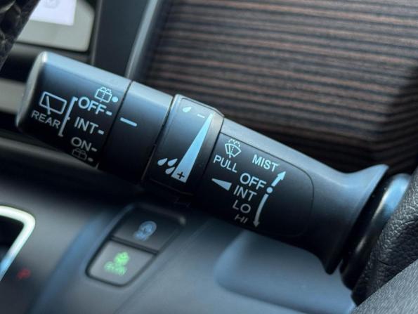 Honda Freed II Рестайлинг с пробегом 2021 года, цена 2 149 000 рублей, 20448 км, компактвэн, Автокод Объявления
