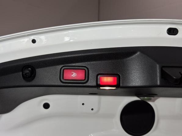 Mercedes-Benz E-Класс V (W213 S213 C238) с пробегом 2018 года, цена 4 049 000 рублей, 80057 км, кабриолет, Автокод Объявления