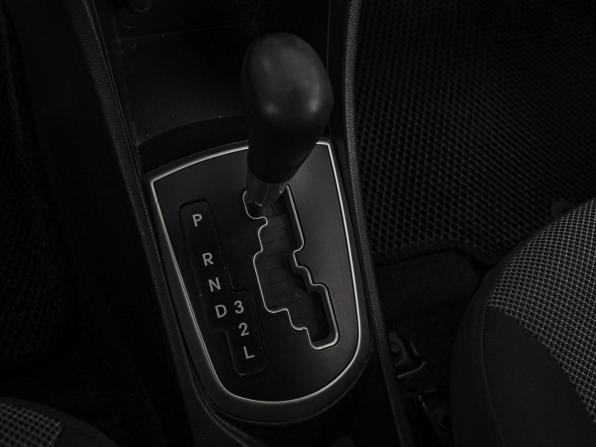 Hyundai Solaris I с пробегом 2012 года, цена 950 000 рублей, 118905 км, хэтчбек, Автокод Объявления