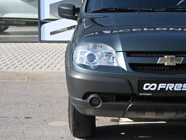 Chevrolet Niva I Рестайлинг с пробегом 2018 года, цена 838 600 рублей, 66965 км, внедорожник, Автокод Объявления
