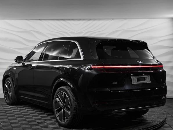 Новый Li Auto (Lixiang) L7 I Рестайлинг 2025 года, цена 10 198 600 рублей, внедорожник, Автокод Объявления