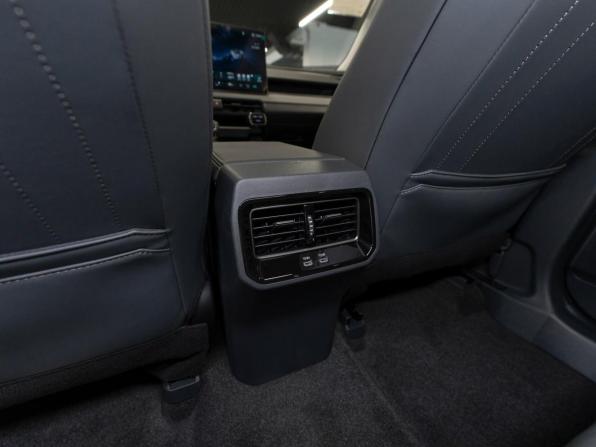 Toyota RAV4 VI (XA60) с пробегом 2026 года, цена 4 050 000 рублей, 50 км, внедорожник, Автокод Объявления