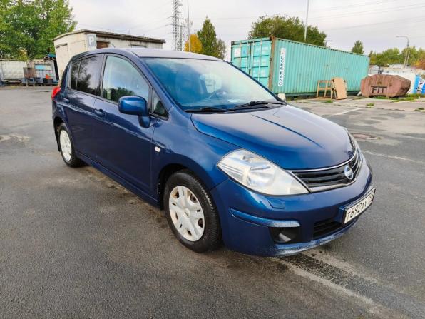 Nissan Tiida I Рестайлинг с пробегом 2010 года, цена 549 000 рублей, 300000 км, хэтчбек, Автокод Объявления