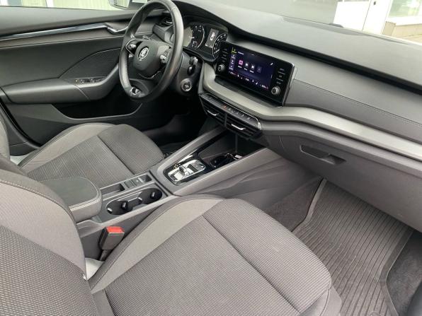 Skoda Octavia IV (A8) с пробегом 2021 года, цена 2 365 000 рублей, 78840 км, лифтбек, Автокод Объявления