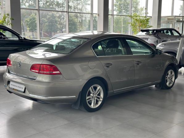 Volkswagen Passat B7 с пробегом 2012 года, цена 795 000 рублей, 230002 км, седан, Автокод Объявления