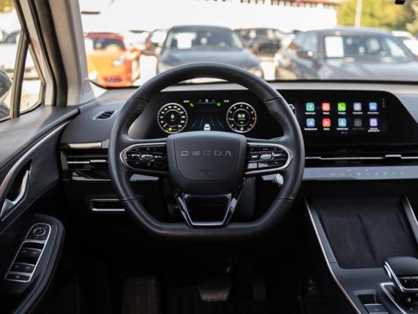 Omoda C5 I с пробегом 2023 года, цена 1 829 000 рублей, 37351 км, внедорожник, Автокод Объявления