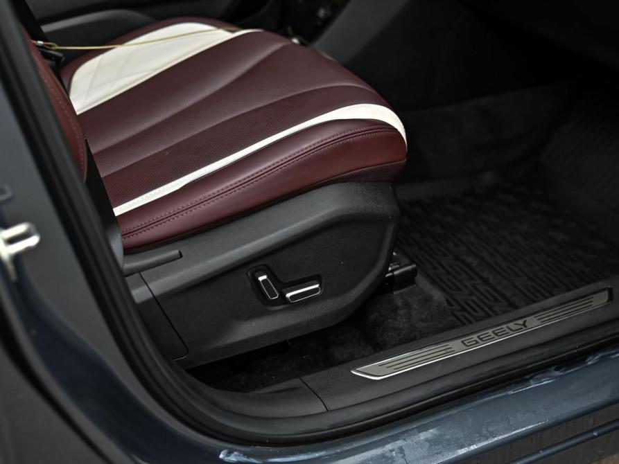 Geely Monjaro I Санкт-Петербург  - изображение 21